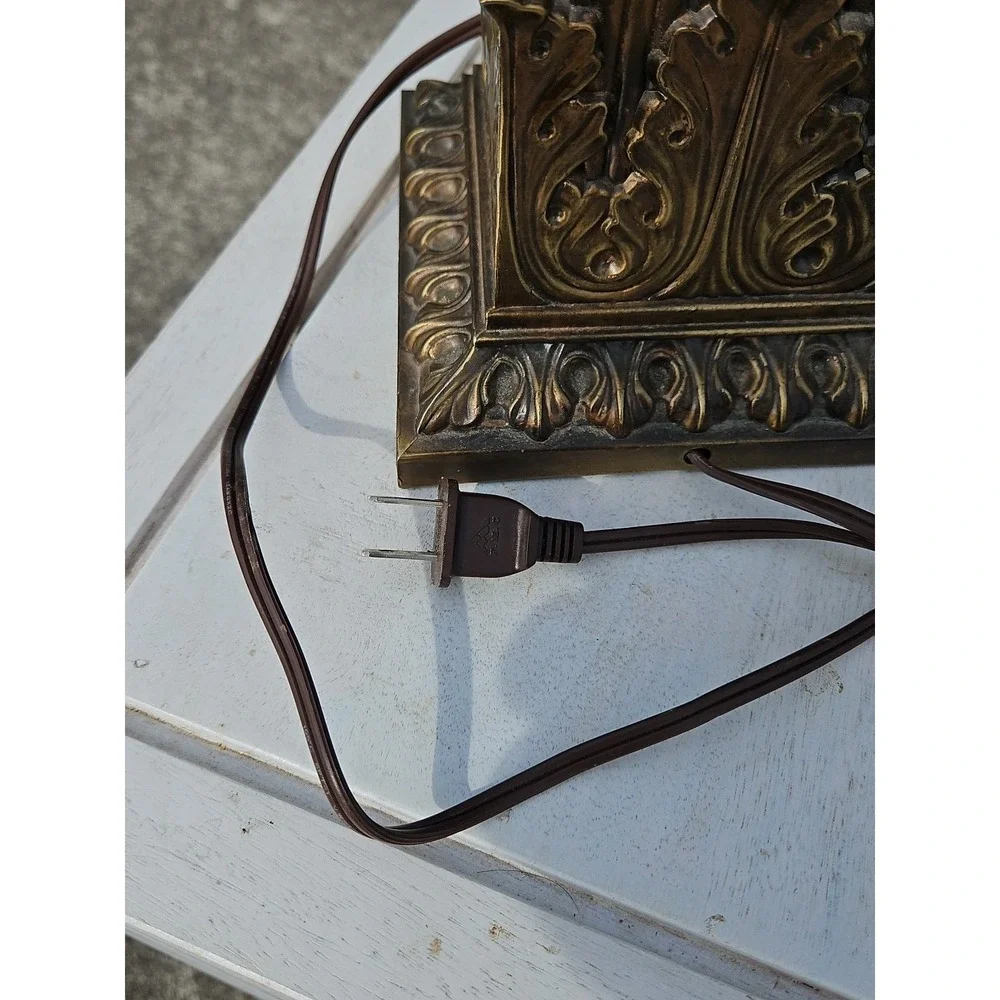 Vintage 1960s Neoclassical Brass Lamp With A Corinthian Column